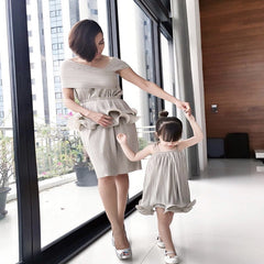 Curl Edge Pleated Tube Dress